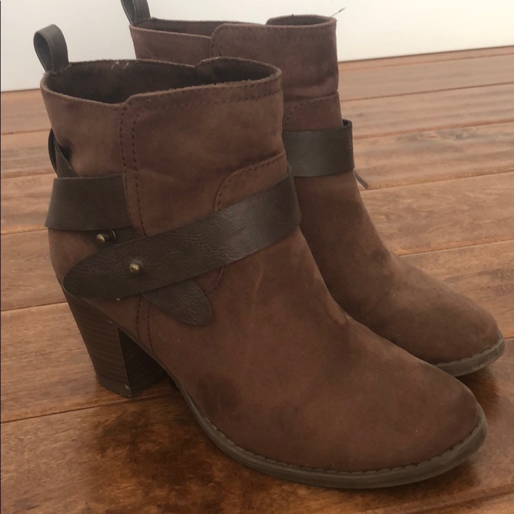 Brown ankle boots